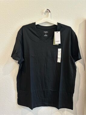Goodfellow & Co Black V-Neck Short Sleeve Men’s Tee